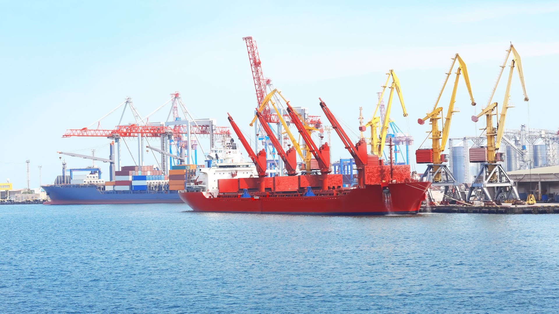 Shipping Disruptions in 2026: Red Sea, Port Congestion, and Route Volatility