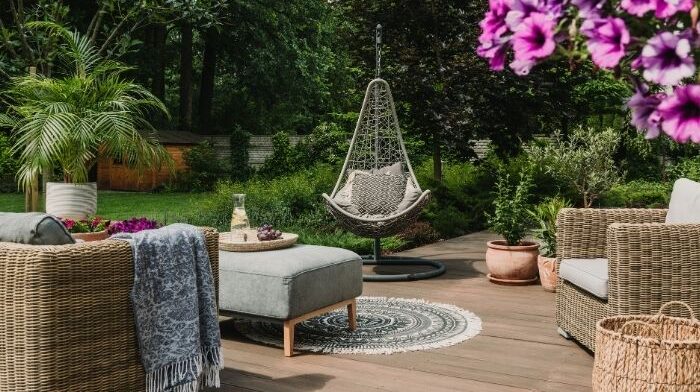 Selling Garden Furniture in the UK